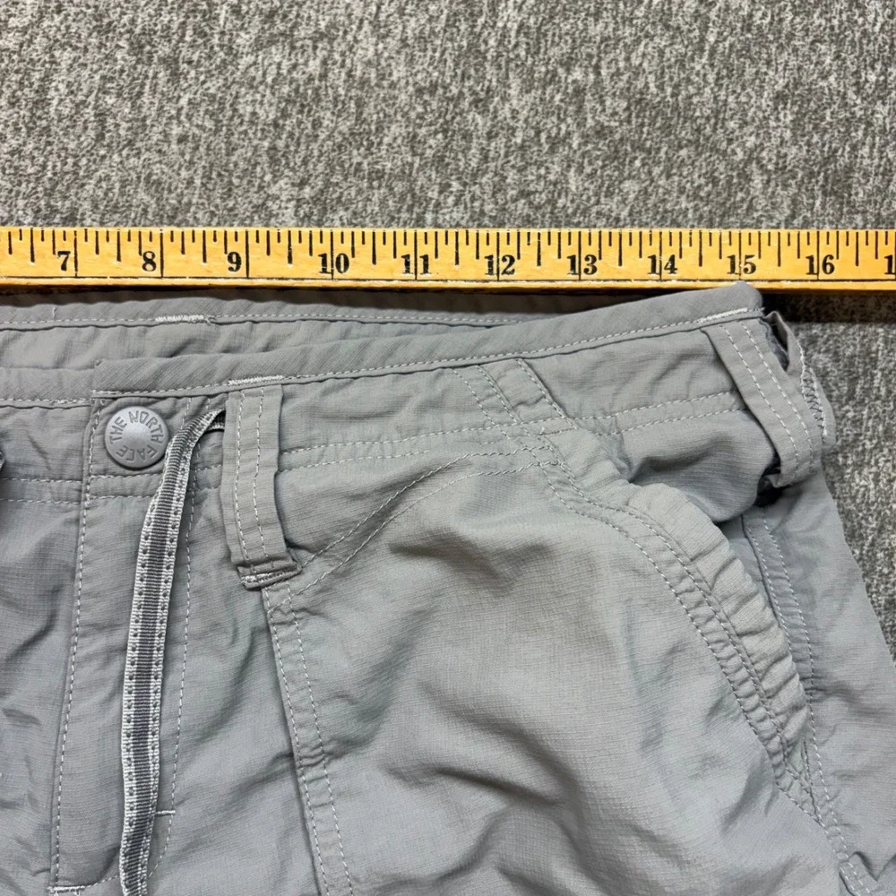 The North Face Womens 8S Gray Convertible Hiking Pants Roll‎ Up Capri Ripstop